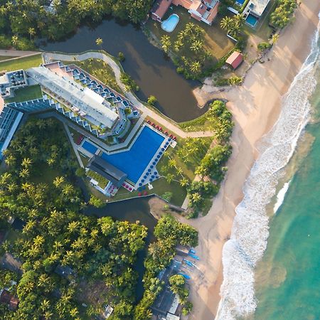 Sheraton Kosgoda Turtle Beach Resort Exterior photo