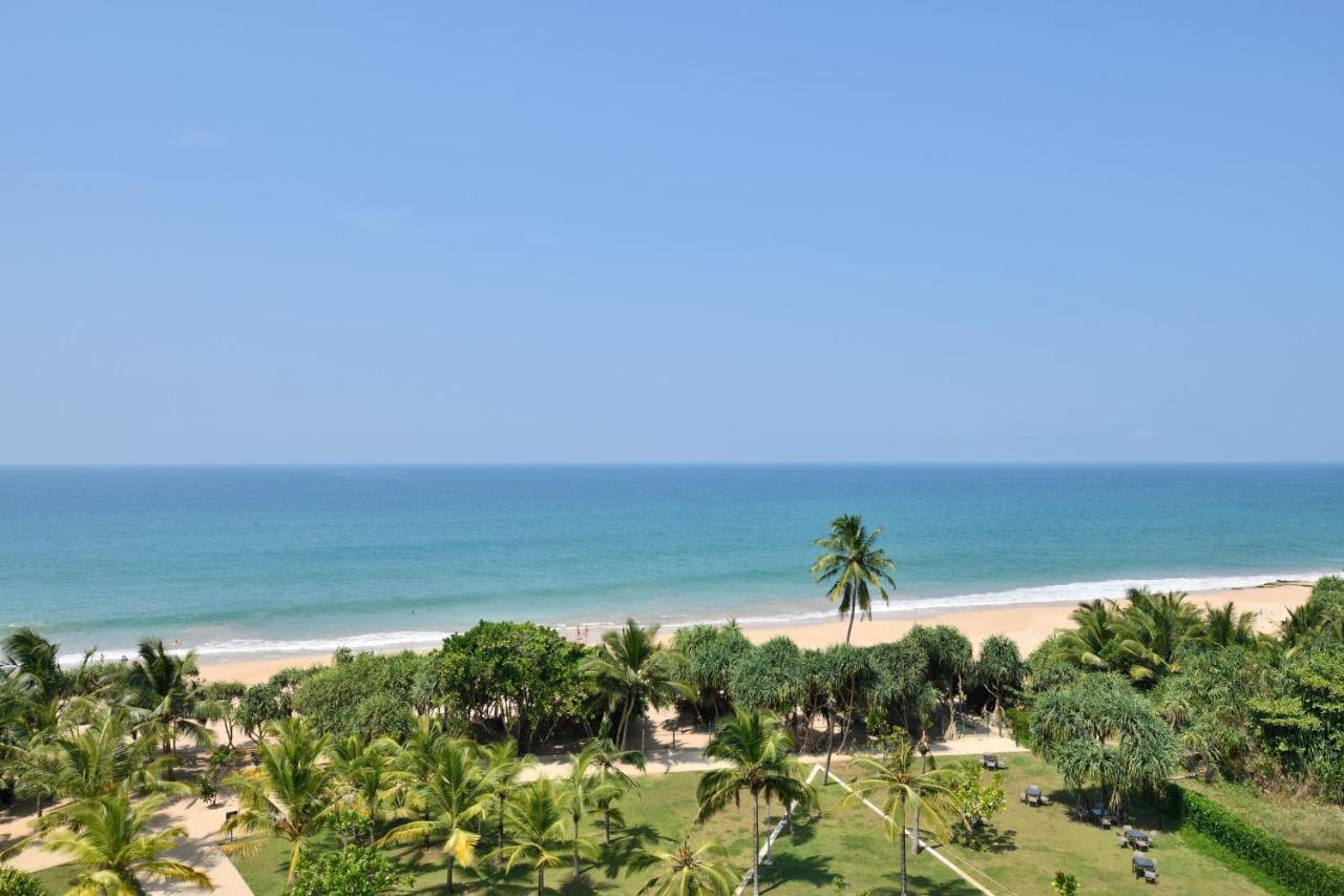 Sheraton Kosgoda Turtle Beach Resort Exterior photo